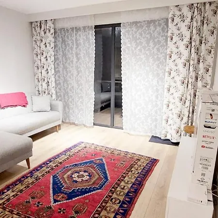 דירה Ed House